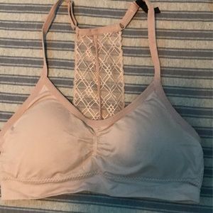 Tahari seamless bra